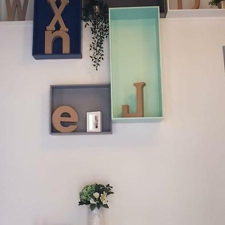 Florista Bonito Alojamiento Bien Comunicado Hotel Valencia Kültér fotó