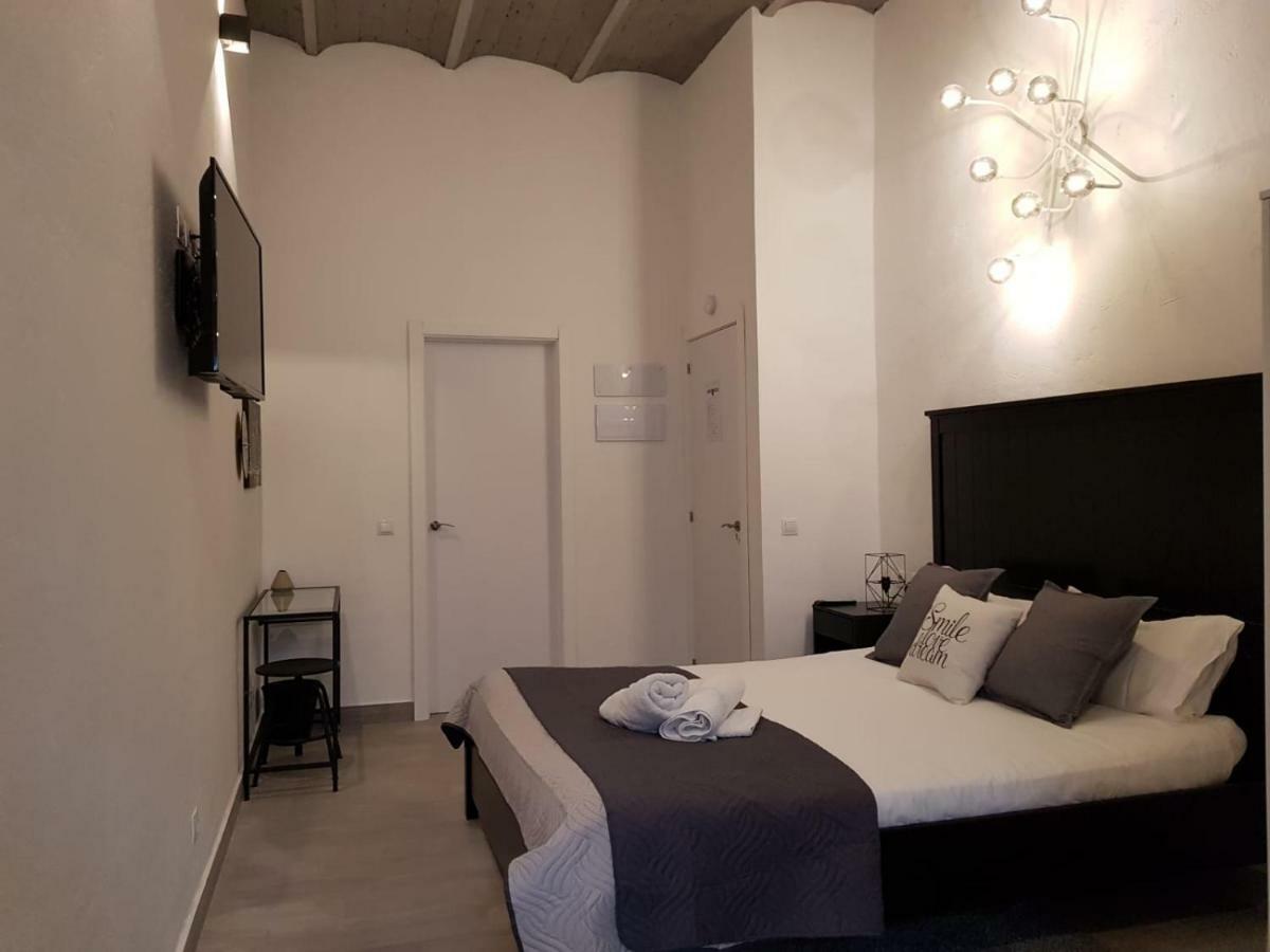 Florista Bonito Alojamiento Bien Comunicado Hotel Valencia Kültér fotó