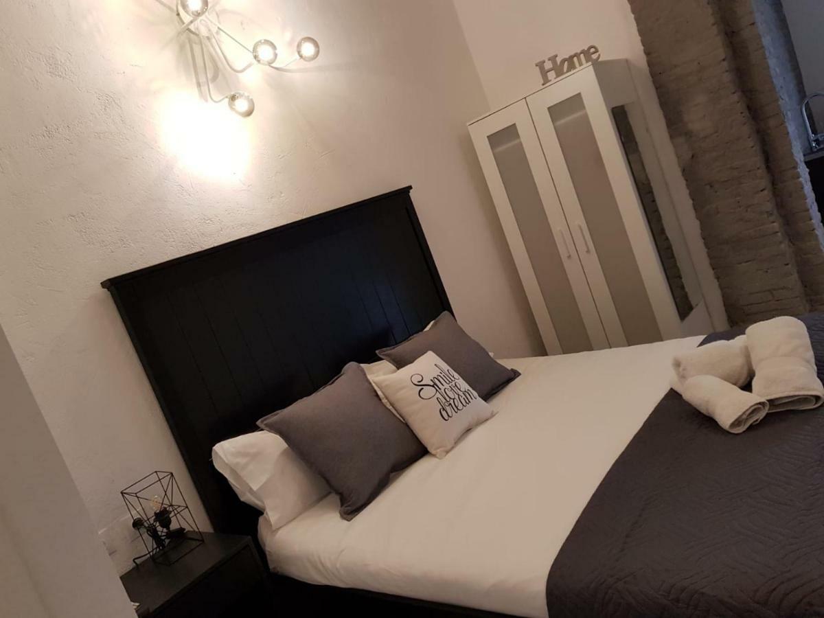 Florista Bonito Alojamiento Bien Comunicado Hotel Valencia Kültér fotó